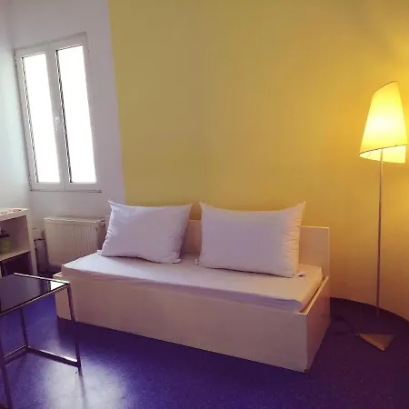 Sacred Way Modern Apartment *