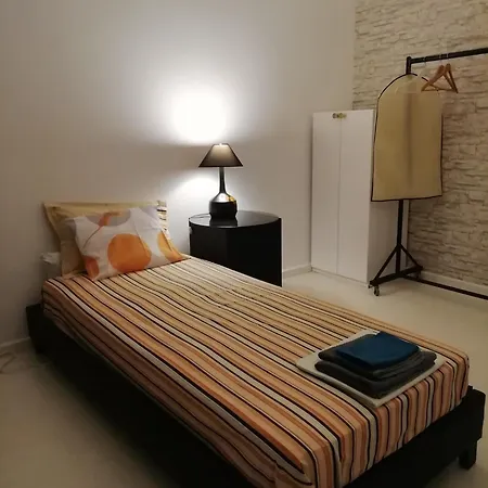 Sacred Way Modern Apartment *